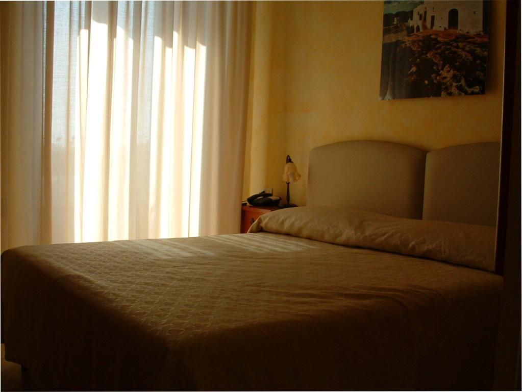 B&B Frammenti D'Itria Ceglie Messapica Phòng bức ảnh